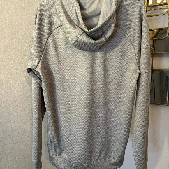 Men Adidas hoodie sweater size M New without Tags - Picture 5 of 7